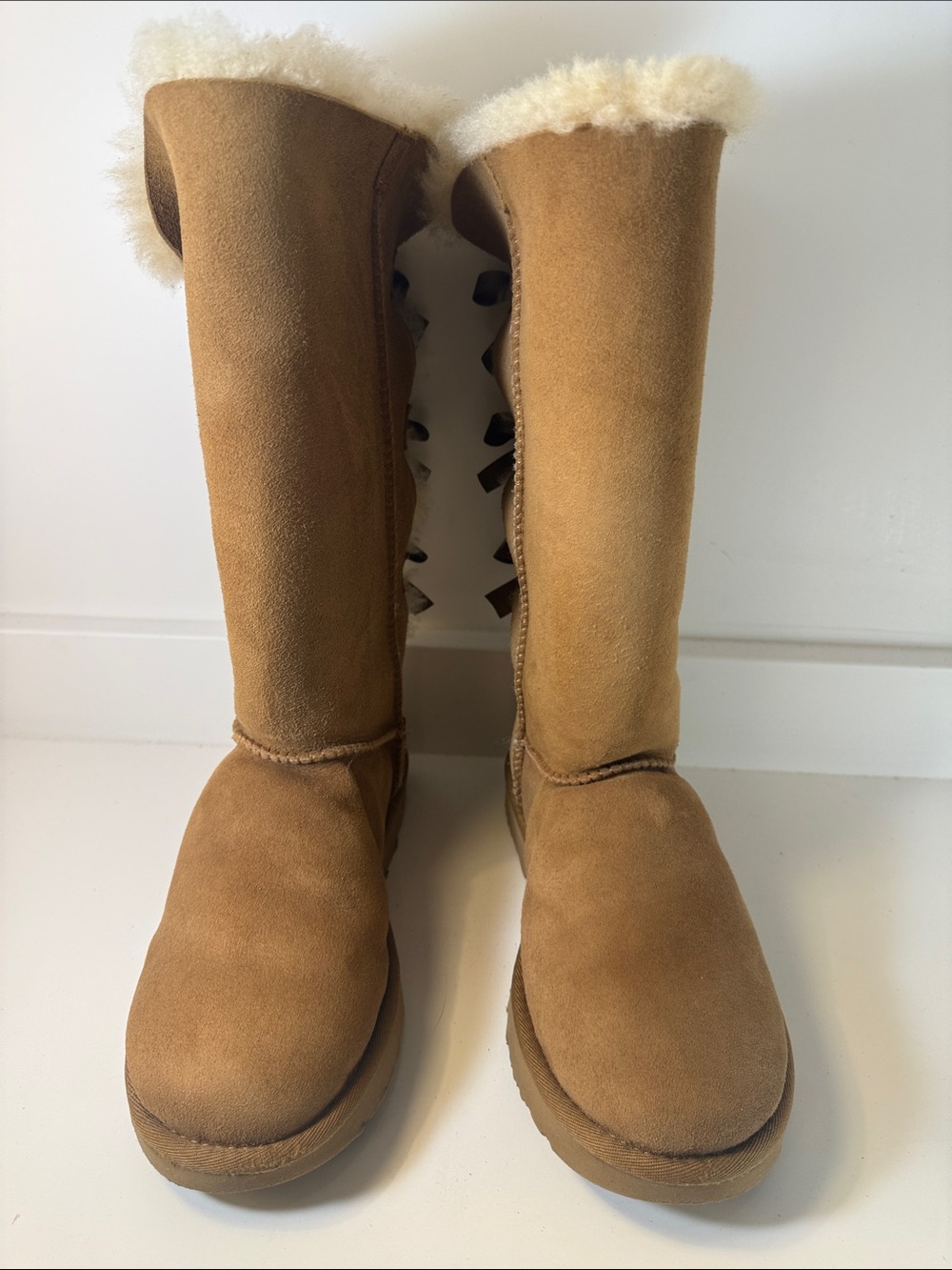 UGG Tall Bailey Bow Triplet Chestnut Suede Boots - Size 8